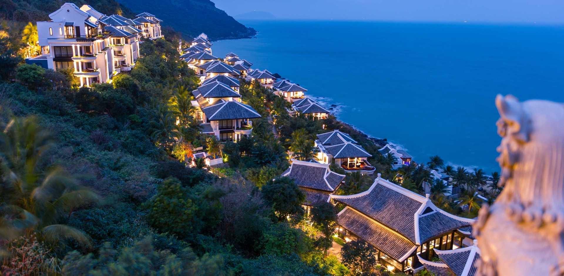 InterContinental Danang Sun Peninsula Resort dengan pemandangan laut